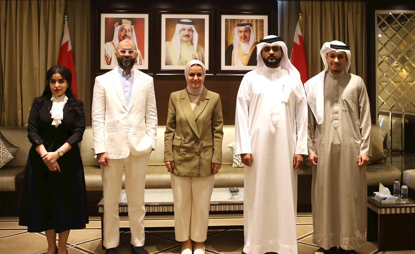 وزيرة شؤون الشباب تكرم الفائزين بمسابقة أفضل تصميم للساعات بالتعاون مع نونسيير ضمن فعاليات مدينة شباب 2030