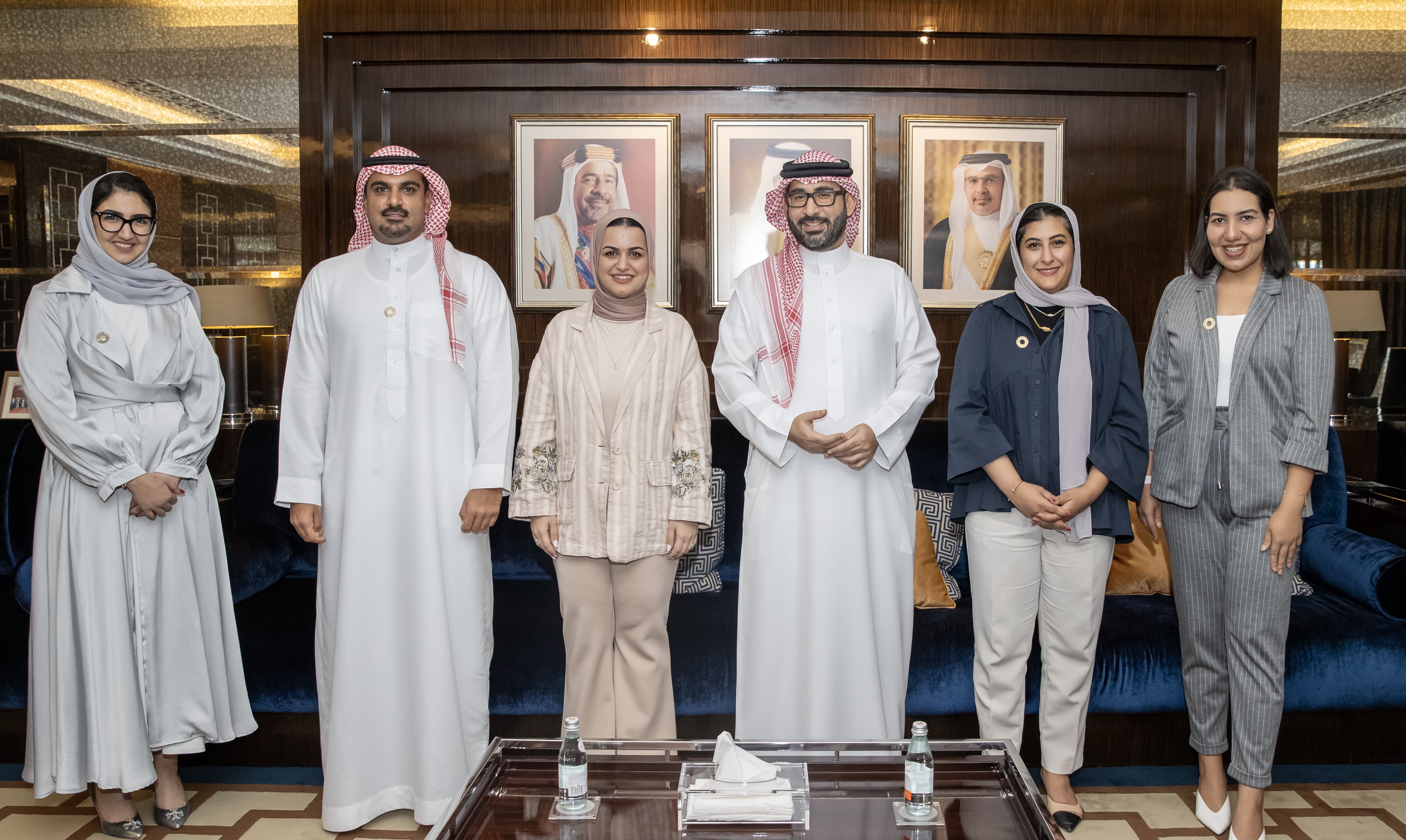 الأمين العام للمجلس الأعلى للشباب والرياضة يكرم خمسة من المتميزين في "لامع"الأمين العام للمجلس الأعلى للشباب والرياضة يكرم خمسة من المتميزين في "لامع"