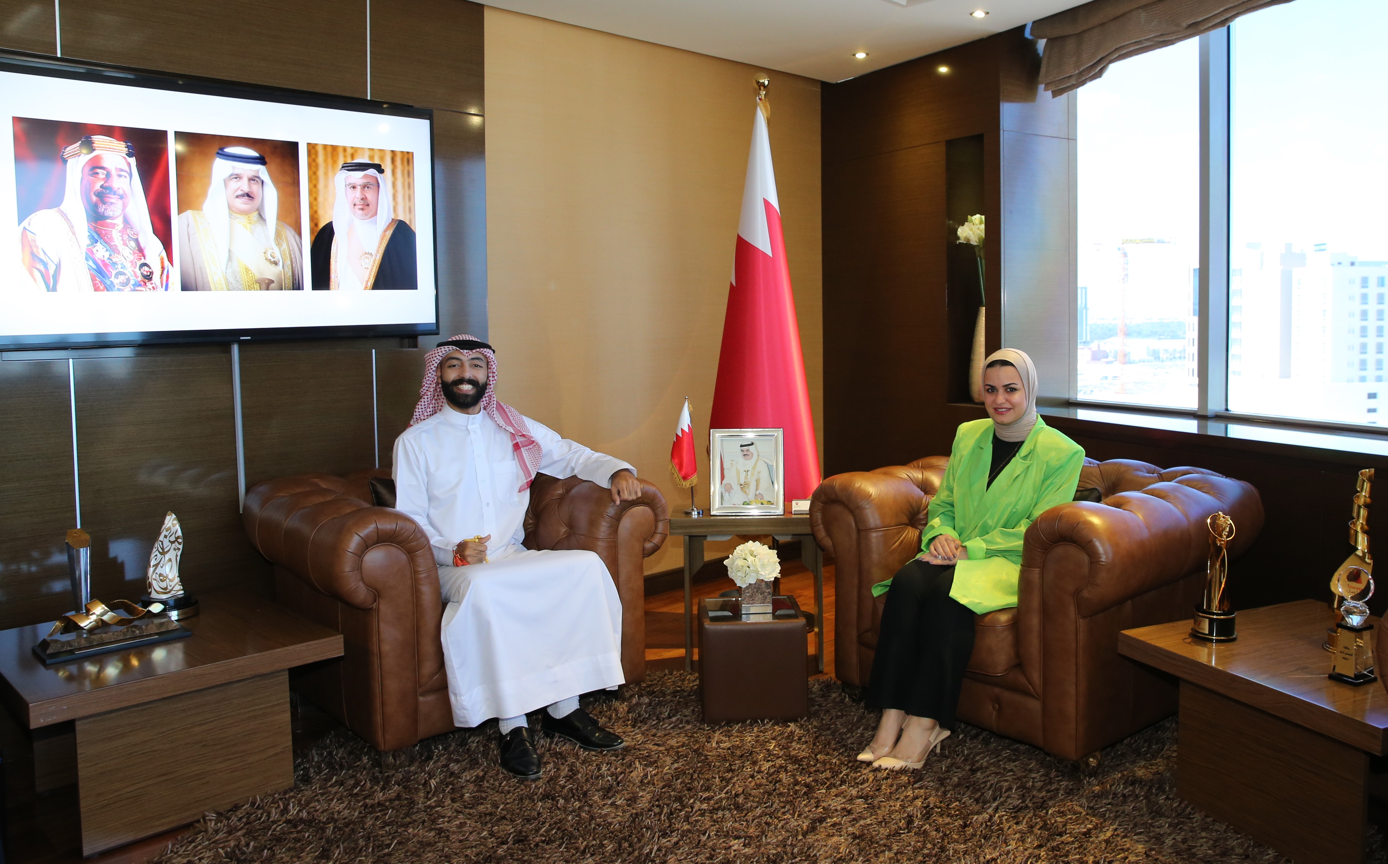 وزيرة شؤون الشباب تستقبل الفائز بمسابقة برودكاست الشباب العربي