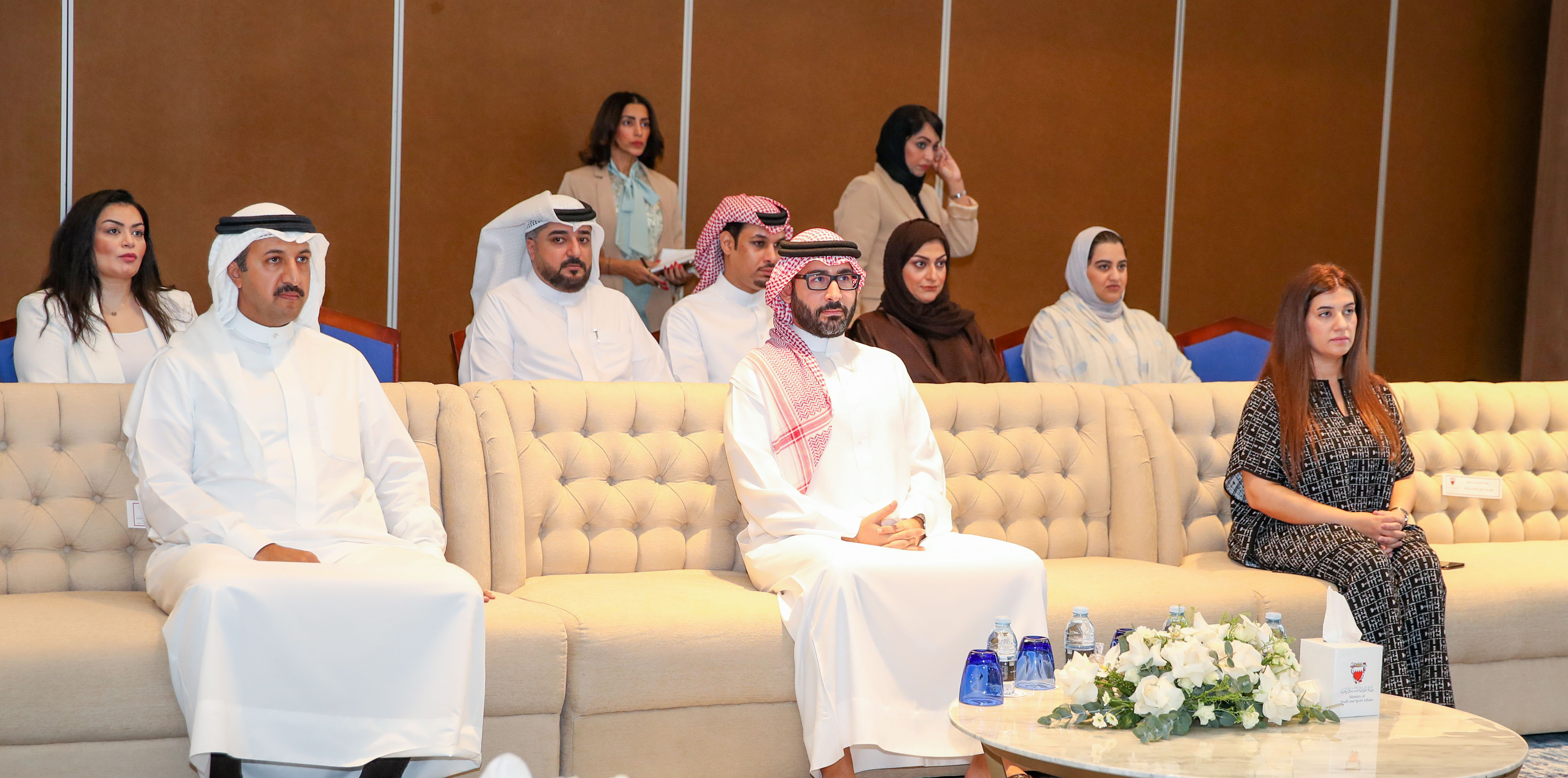 المؤيد: بناء شراكات نوعية مع الدول لتوفير فرص تدريبية للشباب البحريني