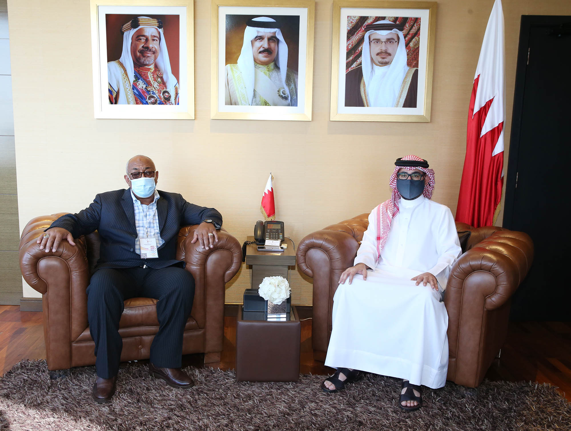 المؤيد يبحث مع نظيره السوداني التعاون الشبابي