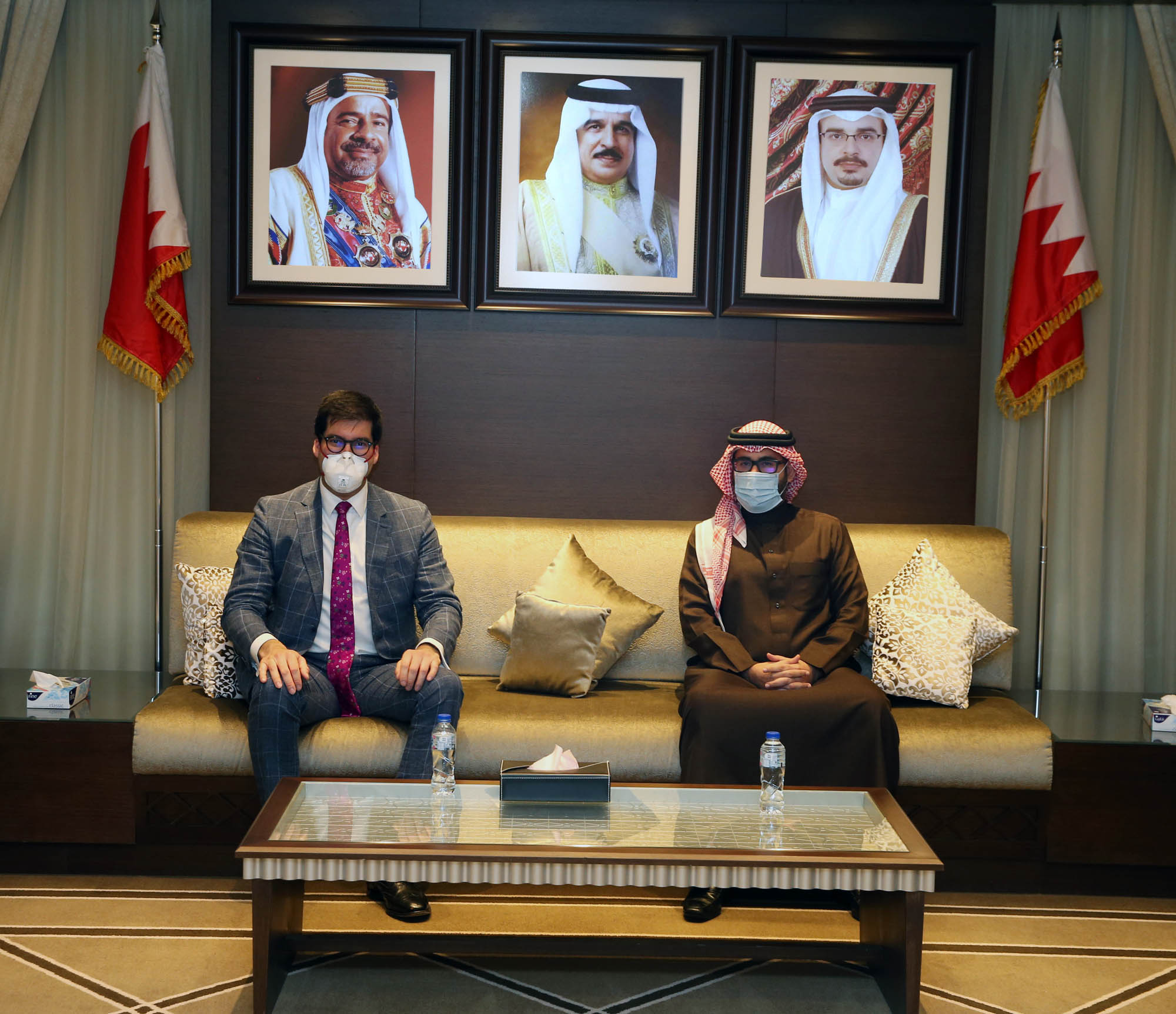 المؤيد: فرص للتعاون البحريني البريطاني للارتقاء بالمشروعات الاستثمارية الشبابية