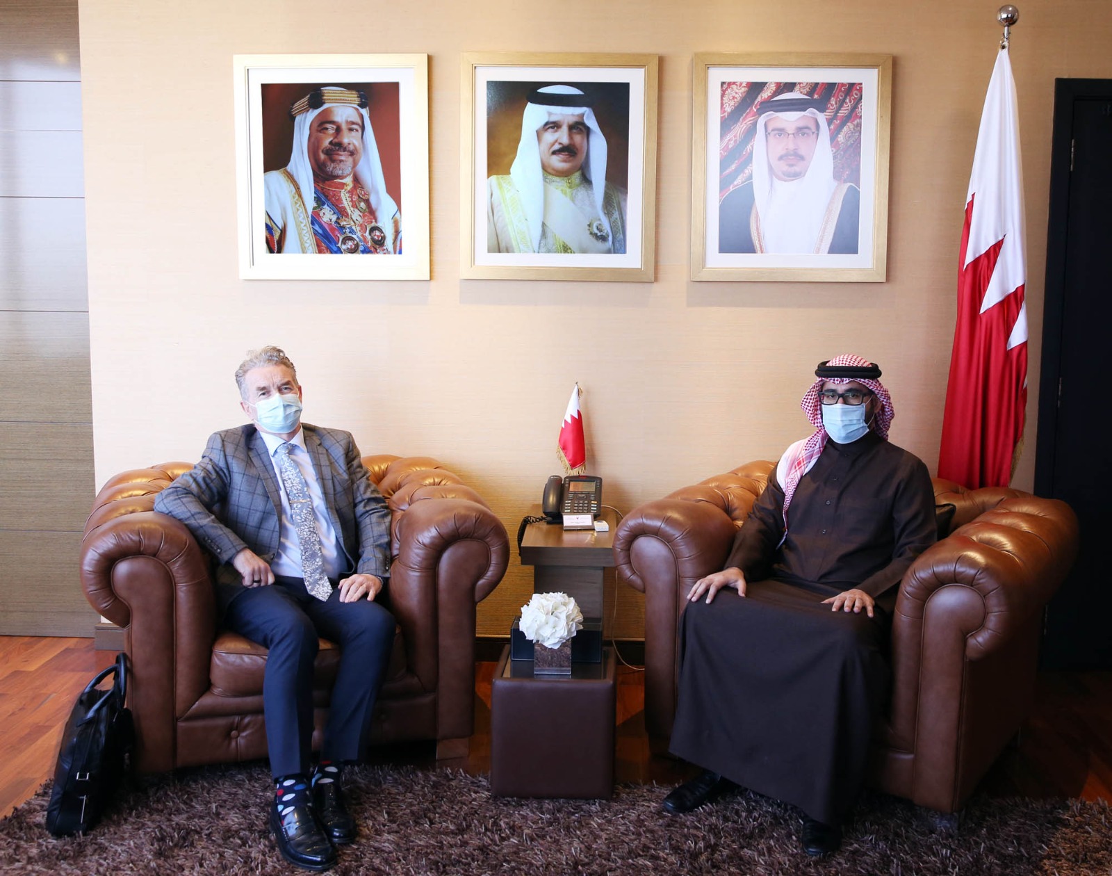 وزير الشباب والرياضة يستقبل الرئيس التنفيذي الجديد لبوليتكنك البحرين