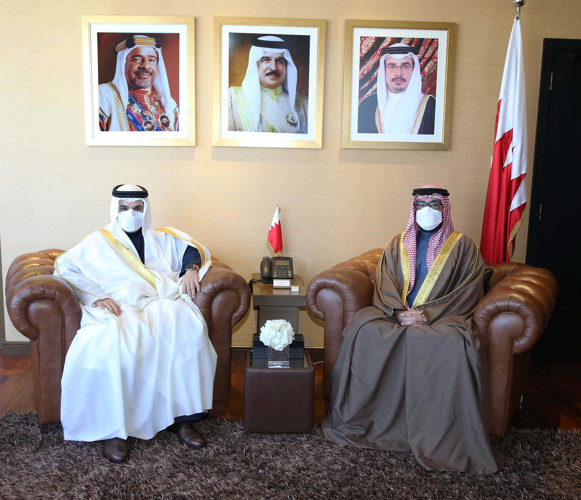 المؤيد يستقبل سفير مملكة البحرين لدى المملكة العربية السعودية