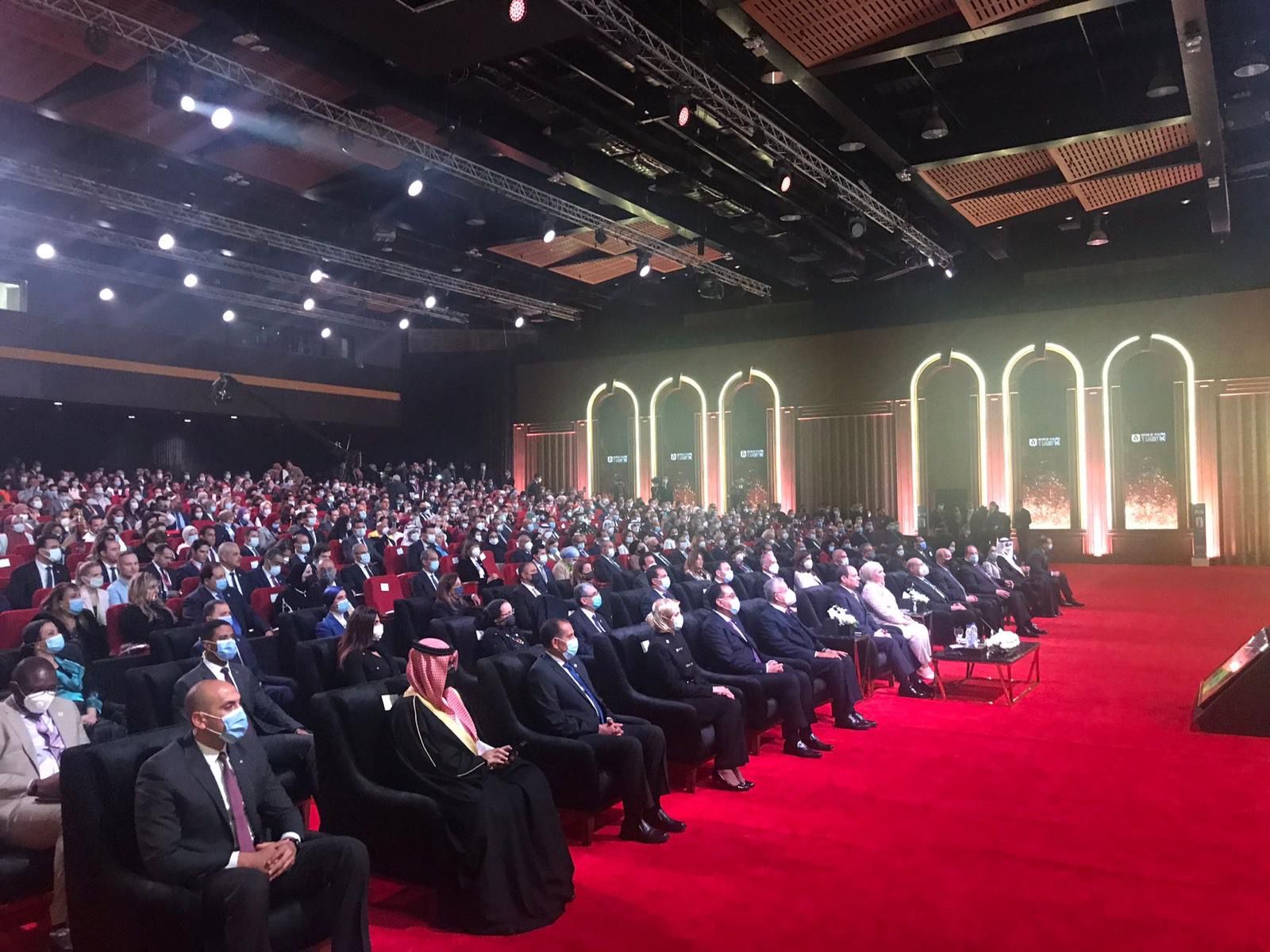 المؤيد يحضر عروضا فنية ضمن مسرح الشباب العالمي في مصر