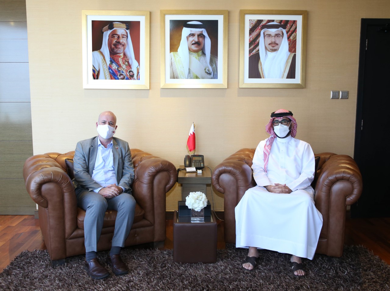 المؤيد يستقبل القائم بأعمال سفارة دولة إسرائيل بمناسبة انتهاء فترة عمله