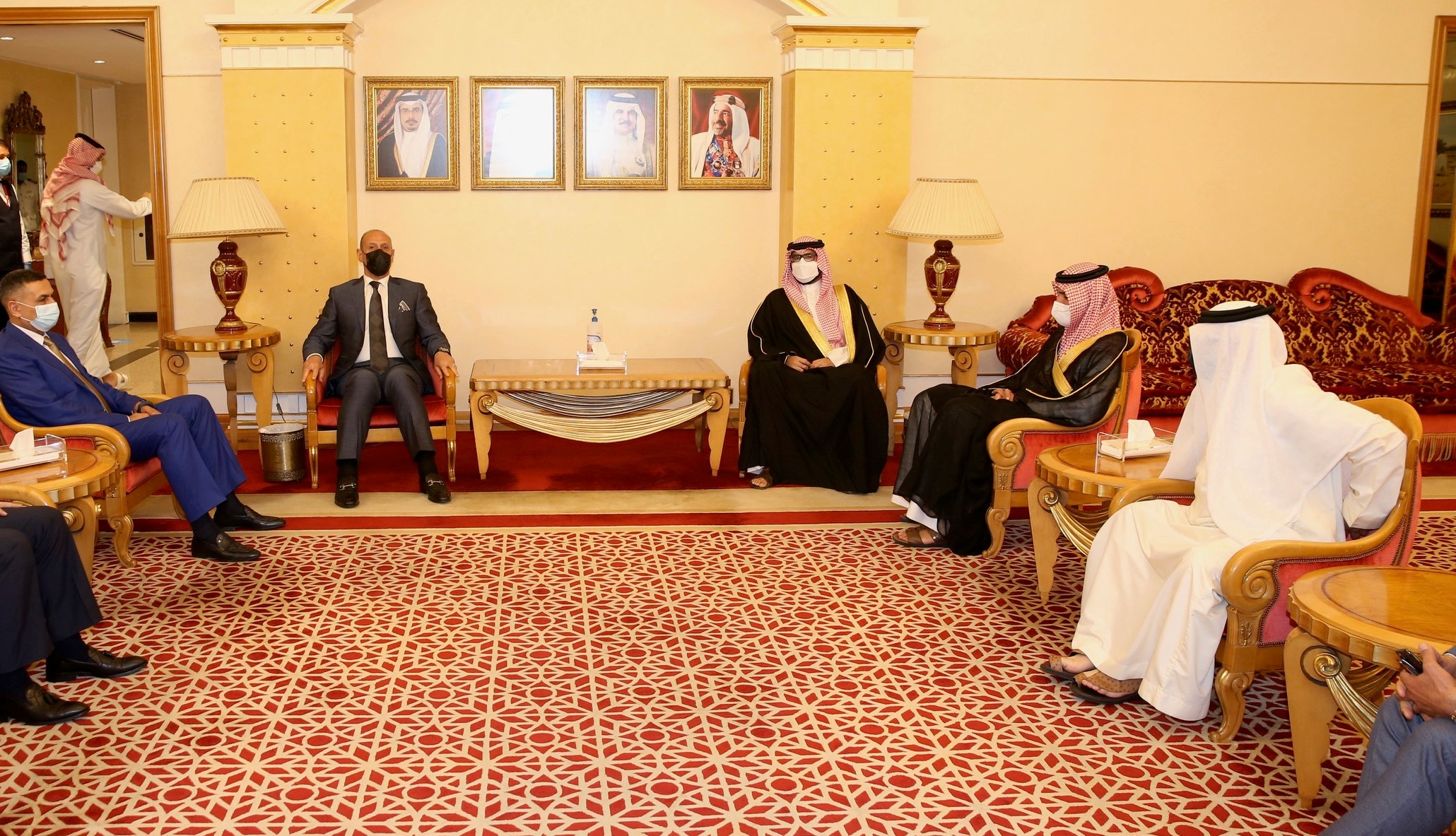 المؤيد يستقبل وزير الشباب والرياضة بجمهورية العراق