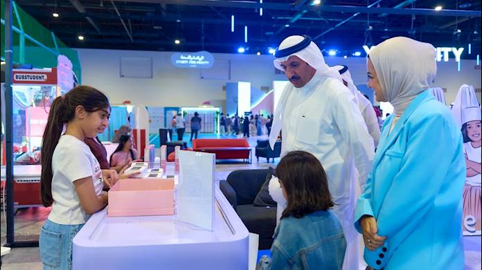 خلال زيارته لمدينة شباب 2030.. وزير المواصلات والاتصالات: رؤية جلالة الملك المعظم نبراس لمسيرة تمكين الشباب نحو مستقبل أكثر ازدهاراً واستدامة