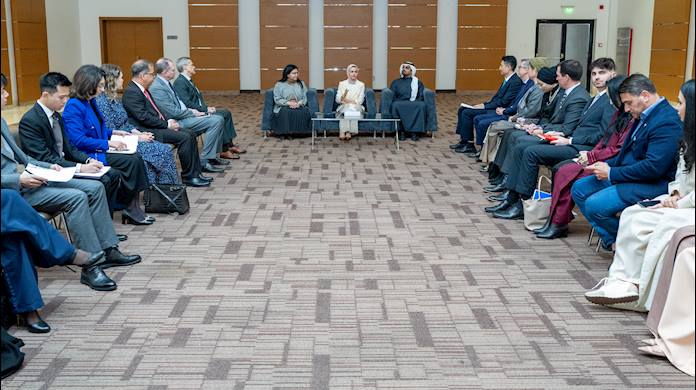 Youth Minister discusses cooperation with ambassadors to support Bahraini youth