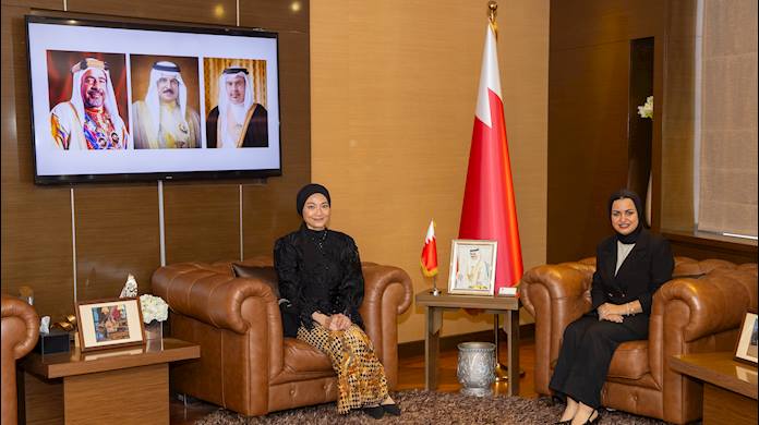 وزيرة شؤون الشباب تستقبل القائم بأعمال سفارة بروناي دار السلام لدى مملكة البحرين